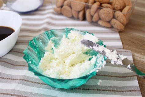 BACI DI DAMA Con Amaretti E Cocco Ricetta Veloce Senza Forno