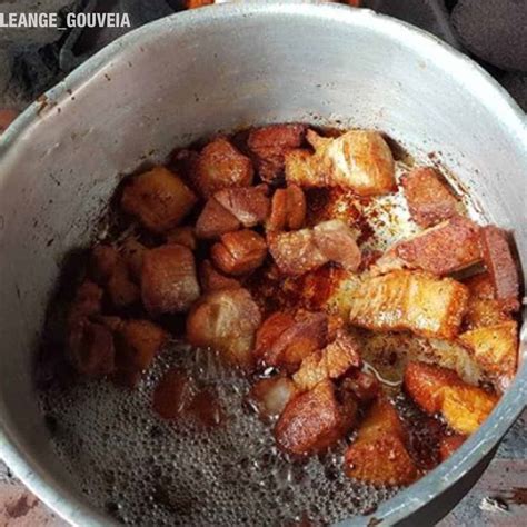 Carne De Porco Frita Nacolher