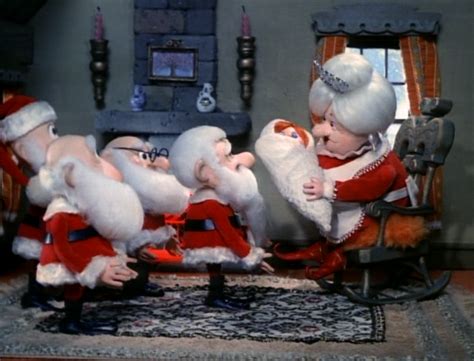 Holiday Film Reviews Santa Claus Is Comin To Town