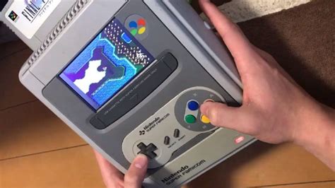 Fan Crea Un Super Nintendo Portatile Riassemblando La Console Originale