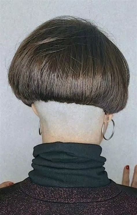 Pin By Nape Buzzer On Extreme Bowl Cuts Mushrooms Concave Bob