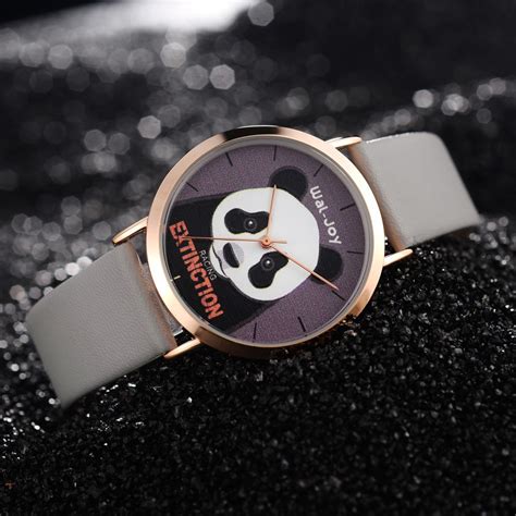 Leather-band Panda Quartz Women Watch - Panda Online Buy