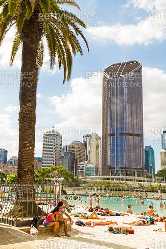 Brisbane Artificial Street Beach And Pool South Bank Parkland