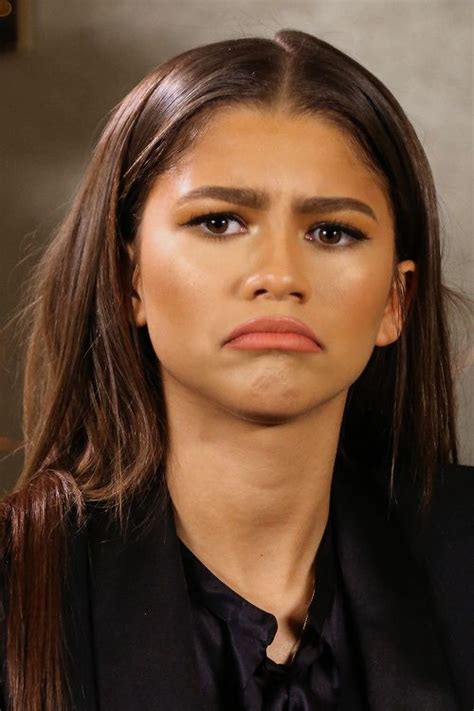 Zendaya face expression is so funny | Zendaya hair, Zendaya, Zendaya model