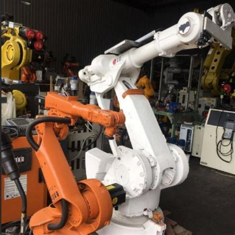 China Big Payload Used Kuka Abb Robot Arm Fanuc Yaskawa Axis China