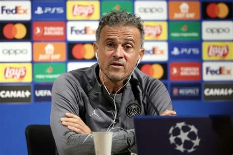 Psg Bar A Danilo Et Luis Enrique R Agissent Aux Menaces De L Etat