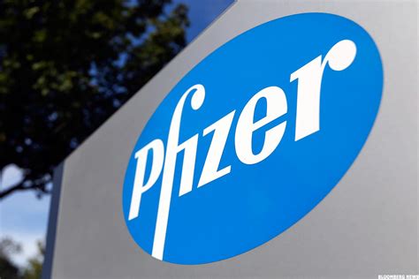 Pfizer Buy Shares On Price Weakness Pfizer Inc Nyse Pfe Seeking