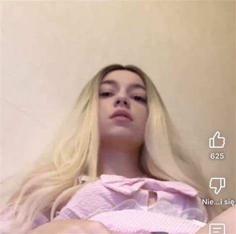 Whats The Name Of This Blonde Girl With Pink Clothes On Masturbating 1702842 NameThatPorn