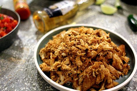 Pulled Chicken Den perfekte opskrift på mør og saftig kylling