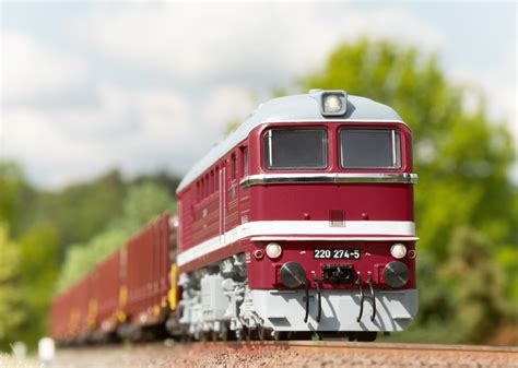 eisenbahnvogler Märklin 39201 Diesellokomotive Baureihe 220