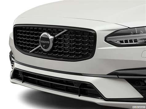 2021 Volvo S90 AWD T6 R-Design 4dr Sedan - Research - GrooveCar