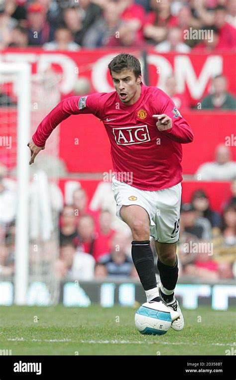 Gerard Pique Manchester United Stock Photo Alamy