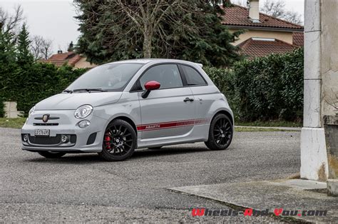 Essai Abarth Competizione Le Cha Non Manquant Entre Et