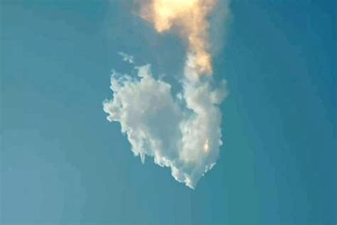 SpaceX’s unmanned Starship explodes over Gulf of Mexico after Texas ...