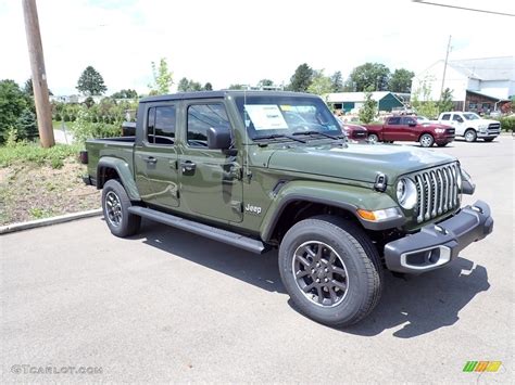 Sarge Green Jeep Gladiator Overland X Exterior Photo