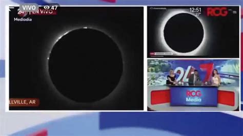 A una televisión mexicana se le cuela en medio del eclipse una imagen