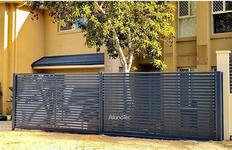 Horizontal Garden Fence Privacy Screen Panel Aluminium Slat Fence