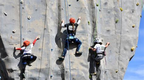 Escalada Deportiva Fomenta La Disciplina Y Un Estilo De Vida Saludable