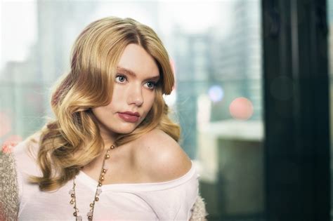 Glass Menagerie Stunner Madison Ferris On Bad Audition Tapes Nude Paintings And Getting