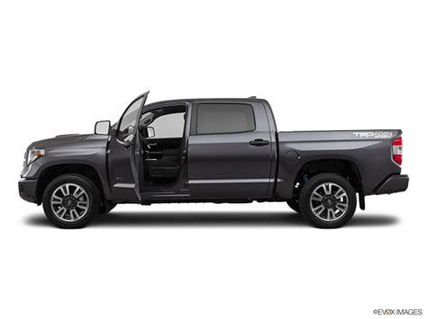 Used 2020 Toyota Tundra Sr5 Double Cab 6 5 Bed 5 7l For Sale In Hyannis At 39000 5tfuy5f10lx897307