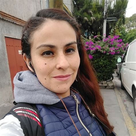 Beatríz Adriana Ciudad de México Profesora de Arte imparte clases