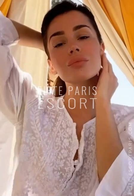 Girlfriend Experience Stunning Blonde Hottie Foxy