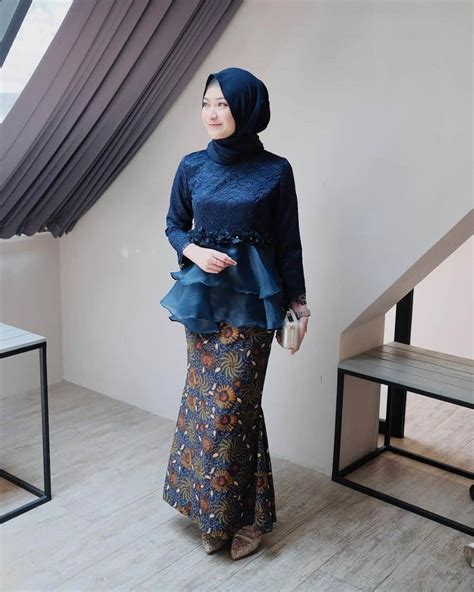 Model Kebaya Peplum Organza Thegorbalsla