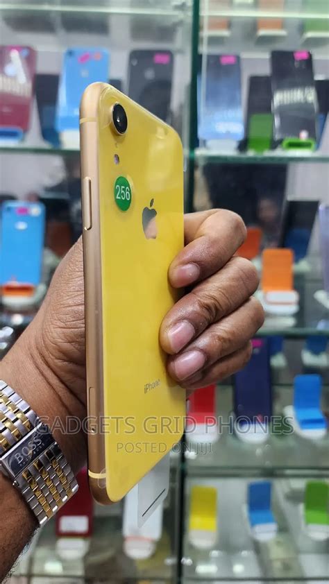 Apple IPhone XR 64 GB Yellow In Ikeja Mobile Phones Gadgets Grid