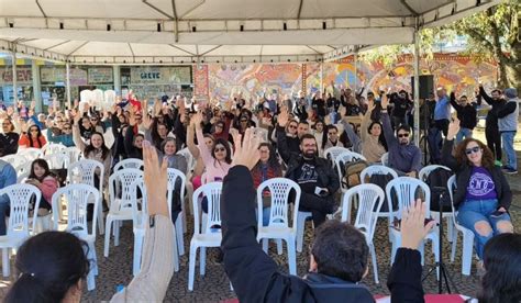 108 Dias De Greve Servidores Da UFSC Rejeitam Proposta Do Governo E