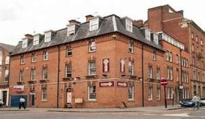 Castle Park Hotel Leicester With Restaurant Hotel Finder