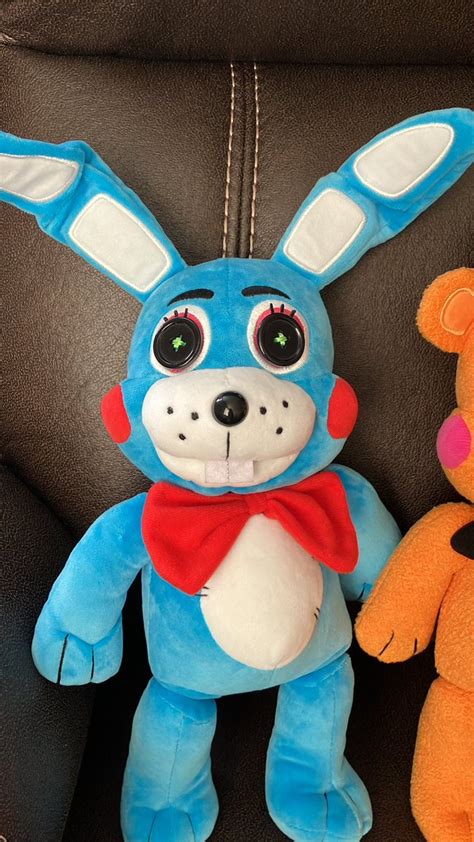 Hinemi Himeida On Twitter Re Sewed The Eyes On My Toy Bonnie