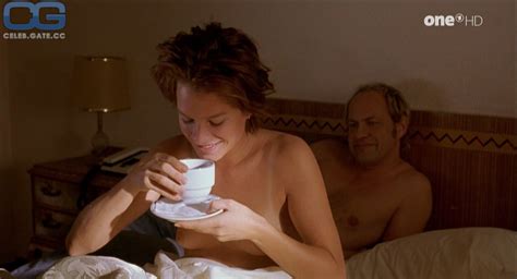Franka Potente Nude Pictures Onlyfans Leaks Playboy Photos Sex Scene Uncensored