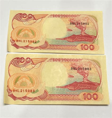 2 Runs Indonesia Rupiah 100 Bank Notes Seratus Volcano Series