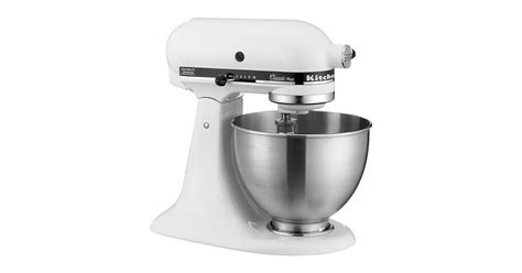 KitchenAid Classic Plus Series Mixer | Gifts From Best Buy 2017 | POPSUGAR Family Photo 37