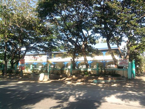 File:Palayan National High School, Atate, Palayan City, Nueva Ecija.jpg - Philippines