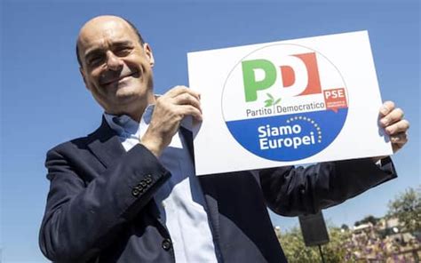 Europee Zingaretti Presenta Il Simbolo Del Pd Ecco Il Logo Per