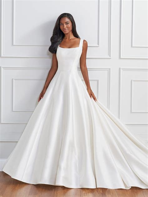 Vestido De Noiva Minimalista Tutti Sposa