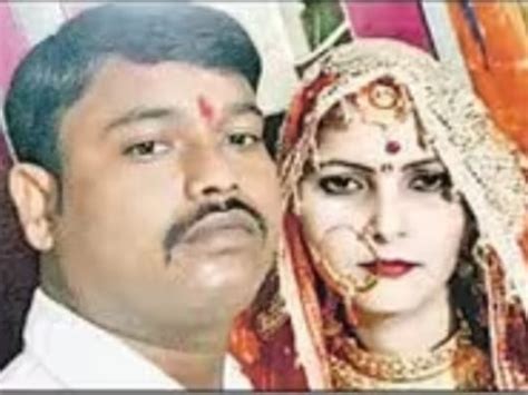 Deoria Couple Died Due To Suffocation From Fireplace In Jaipur जयपुर