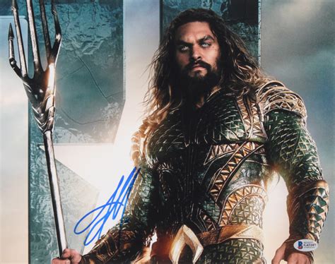 Jason Momoa Signed Aquaman 11x14 Photo Beckett Coa Pristine Auction