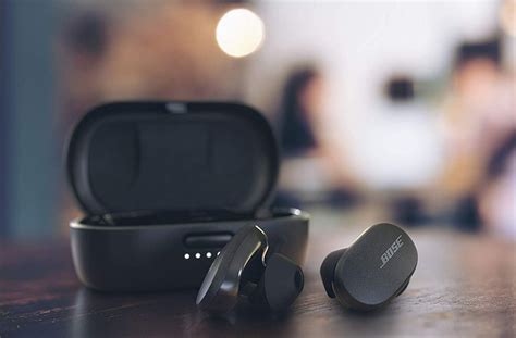 Best noise-cancelling earbuds of 2022 | PopSci | Popular Science