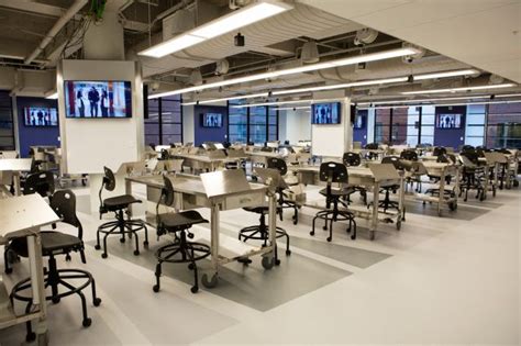 Tufts University School of Medicine unveils new anatomy lab, kicks off ...