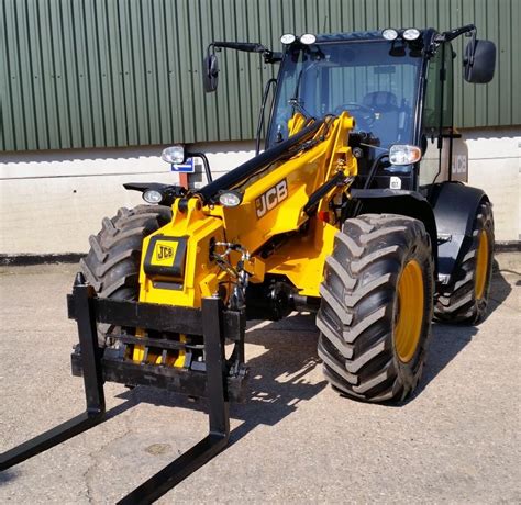 Tallut Machinery Buy Used Agricultural Machinery Jcb Tm S