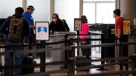 Holiday travel: What to know for COVID-19 rules, more at CVG