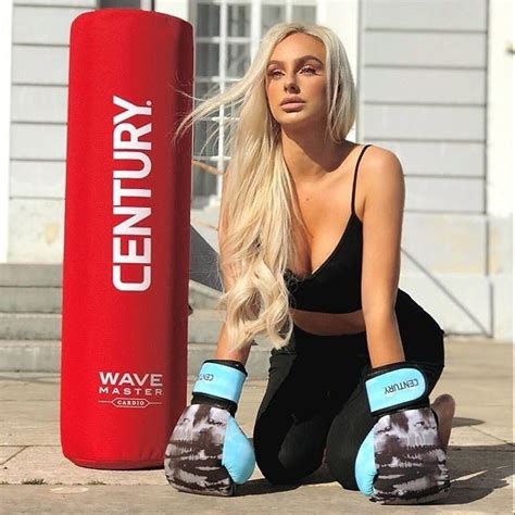 Pin On Boxing Hot Babes