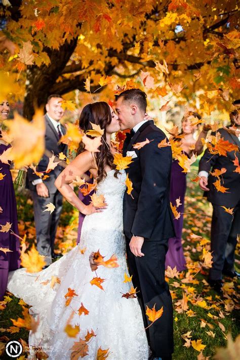 21 Autumn Weddings Youre Bound To Fall In Love With Huffpost Life