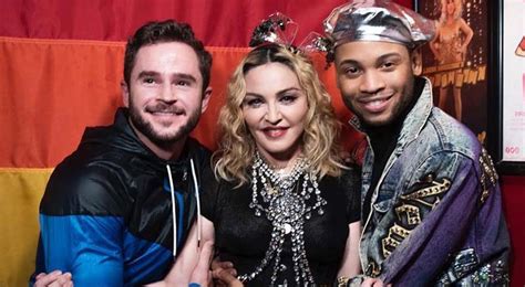 Madonna Posetila Stonewall Inn U Njujorku Gayecho