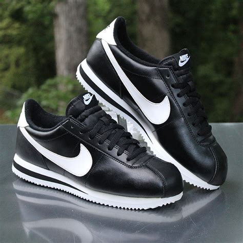 Nike Cortez Basic Leather Mens Size 95 Black White 81971 Flickr