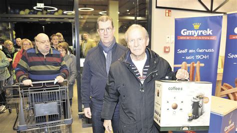 Ansturm Auf Neuen Edeka Markt