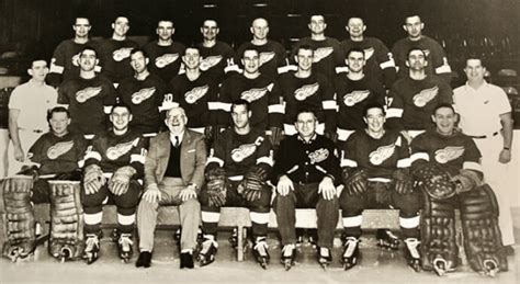 Detroit Red Wings 1960-61 | HockeyGods