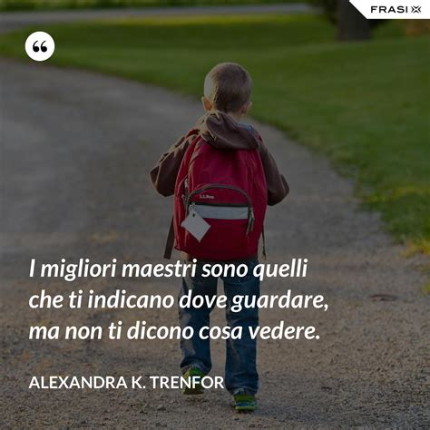 Le frasi per la maestra più belle da dedicarle alla fine dell'anno